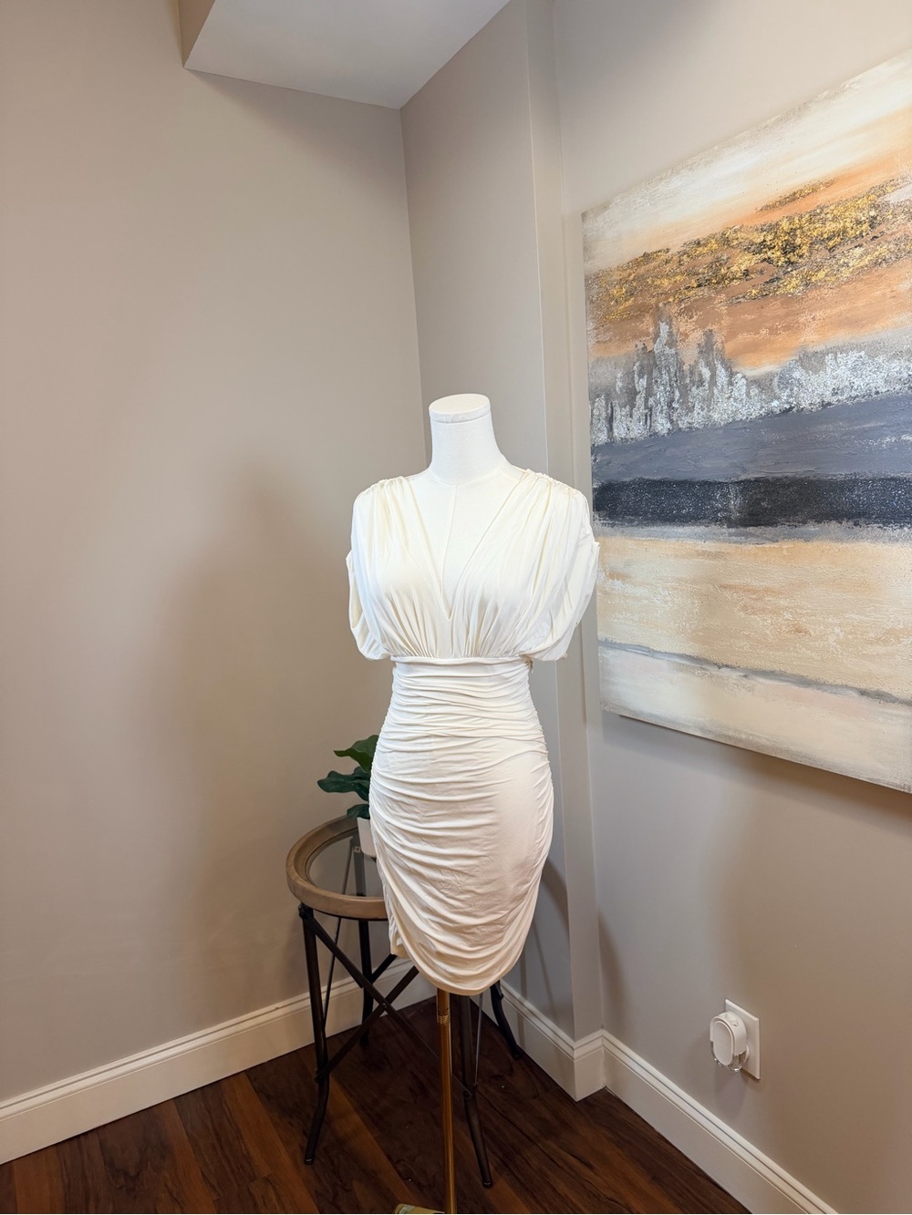 BCBGMaxAzria Ivory Gathered V-Neck Ruched Midi Dress